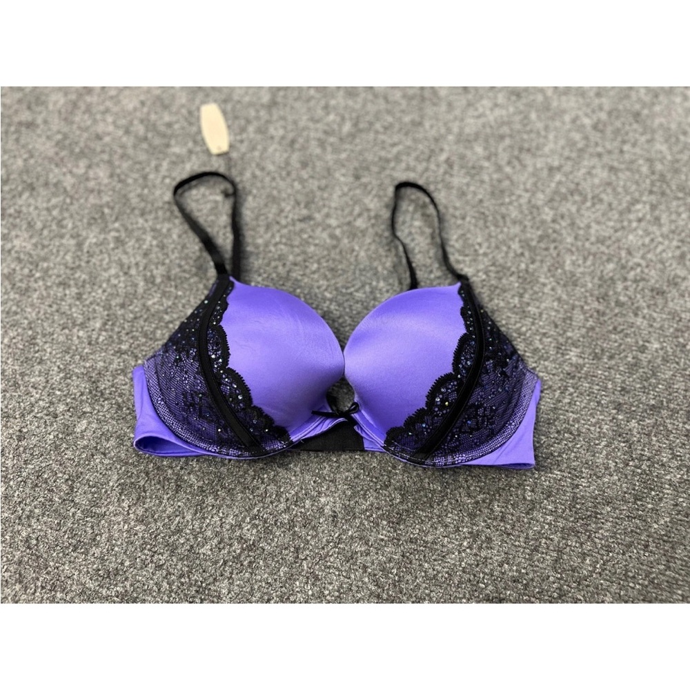 NWT Victoria’s secret  Bra 34C Very Sexy Push Up Purple Black Bling PINUP womans